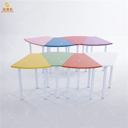 团体活动桌椅厂家 彩色团体活动桌椅生产厂家