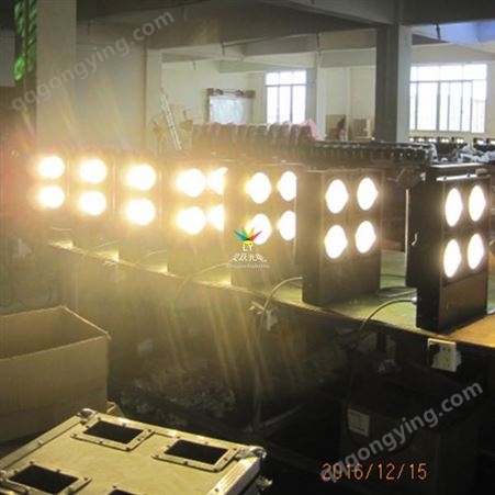  新款舞台灯 400W LED COB四眼观众灯暖白纯白面光灯 舞台背景灯光