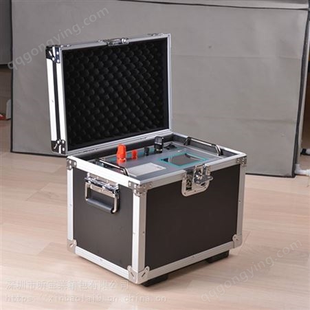 深圳铝合金仪器设备箱