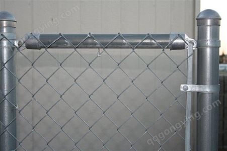 热镀锌勾花网护栏网栅栏网配件可定制各种型号材质